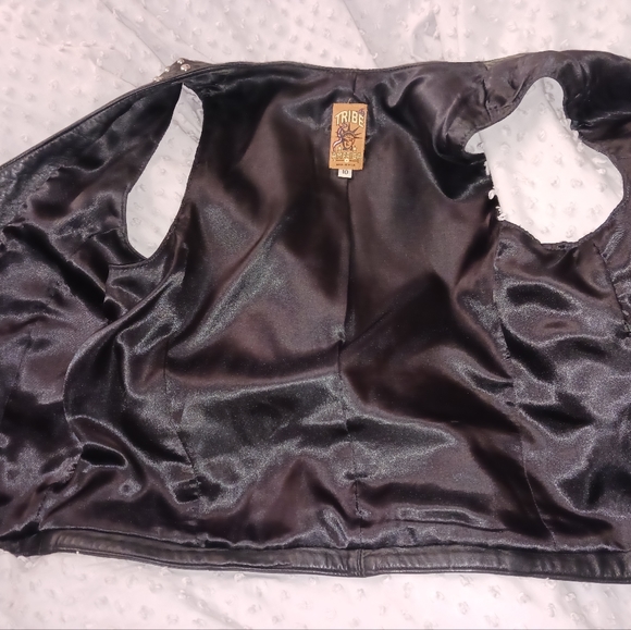 Tribe America studded leather vest size 10 - Picture 4 of 5